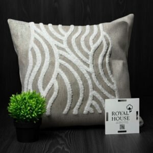 وسادة زينة منقوش عليها 2